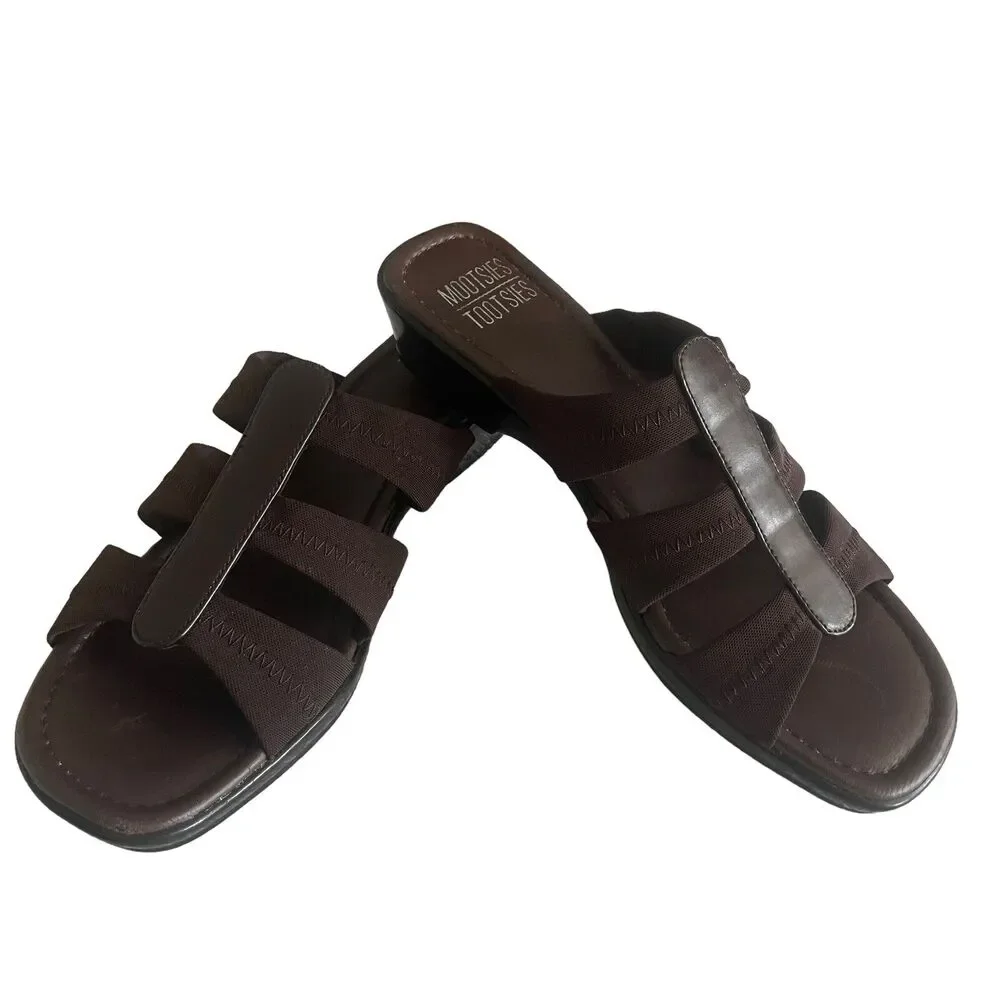 Mootsies Tootsies women`s Brown slip on strap sandals Sz/ 7 To 7.5 M